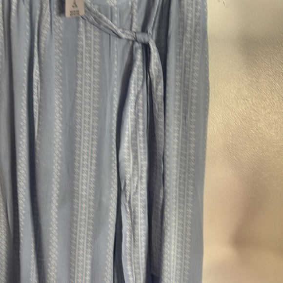 Torrid Light Blue Geo Stripe Gauze Self Tie Wide Leg Pant - Picture 8 of 9